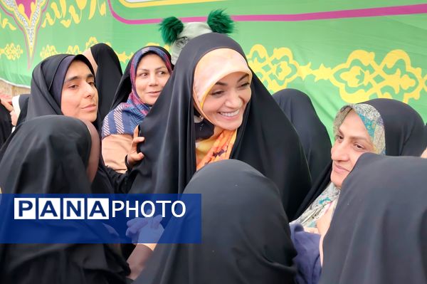 تجدید میثاق بانوان فارس با حریم عفاف و حجاب
