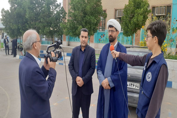 بازدید ناظران استانی از ستاد اسکان فرهنگیان دشتستان