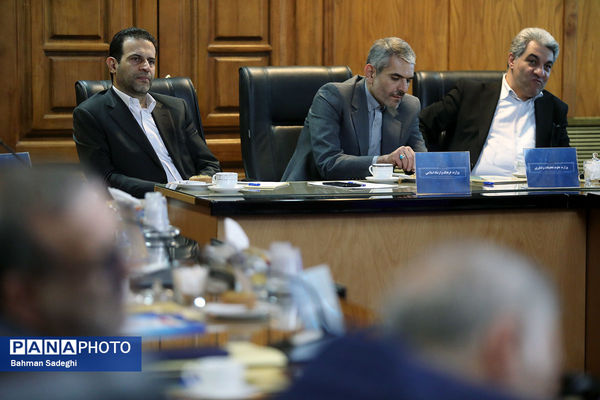 نشست مشترک مرکز پژوهش‌های مجلس شورای اسلامی و معاونان و مدیران امور مجلس وزارتخانه ها