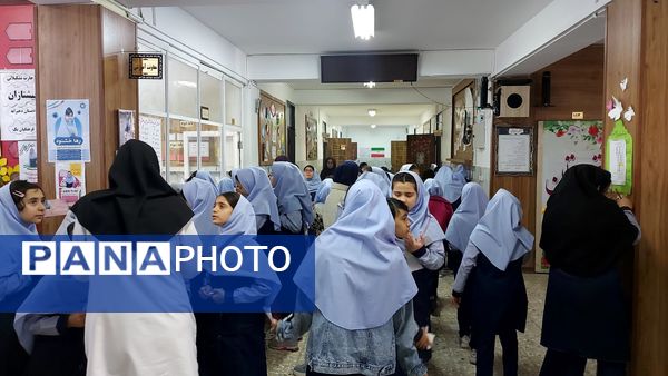 انتخابات شورای دانش آموزی دبستان دخترانه فرهنگیان ۲ 