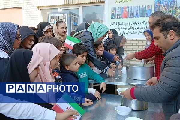 جشن بزرگ انقلاب در ملارد 