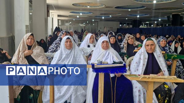 نمازجمعه؛ یک روز معنوی در مصلی شهرستان لردگان