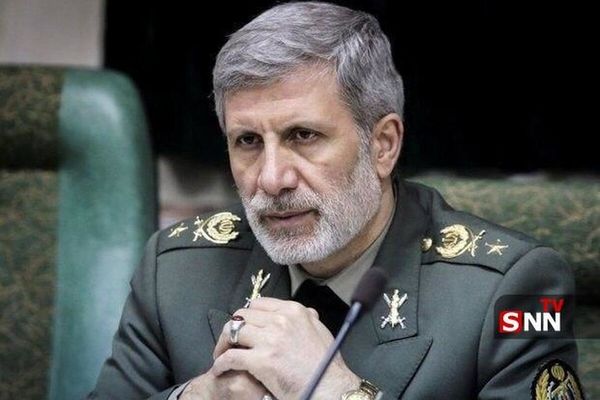 سرلشکر حاتمی: تا آخرین نفس از استقلال و تمامیت ارضی جمهوری اسلامی ایران محافظت می‌کنیم