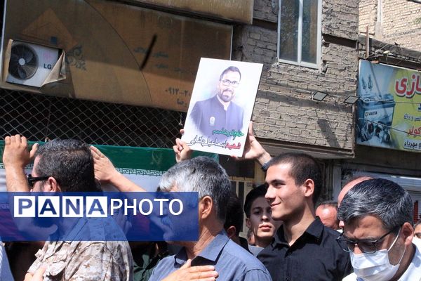 تشییعی که بهارستان را یکپارچه عزادار و مفتخر کرد