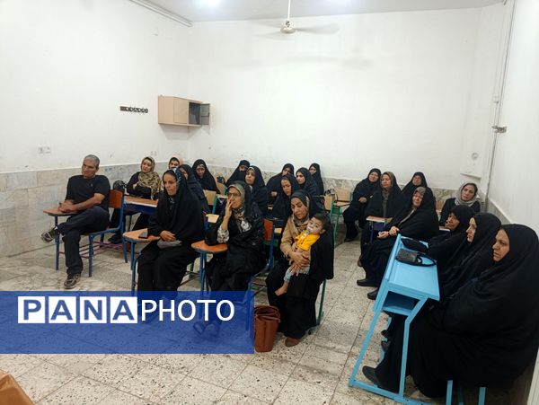 اولین جلسه هم اندیشی اولیا و مربیان در دبستان شهید پسندیده فدافن