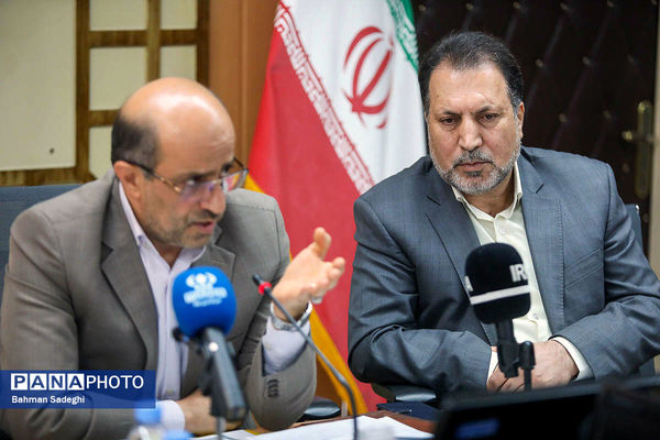 اولین جلسه دبیرخانه اجرایی الگوی مدرسه تراز سند تحول بنیادین