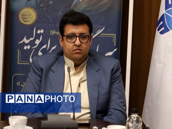  از تسخیر تا تبیین؛ بازخوانی پیام ۱۳ آبان در دانشگاه آزاد مشهد