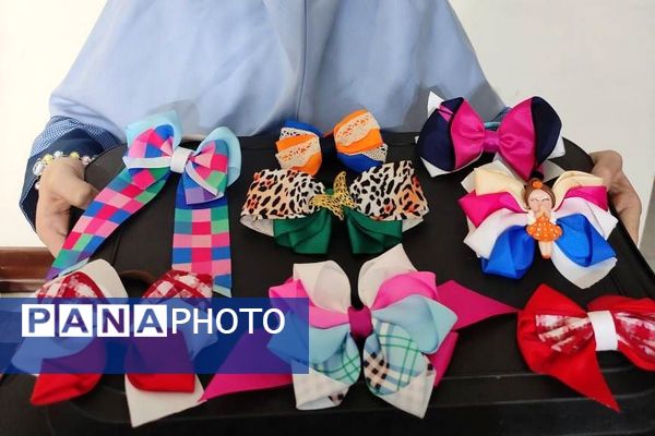 نمایشگاه دست سازه های دانش‌آموزی در دبستان شهید مجید مجیدی ناحیه دو شهرری 