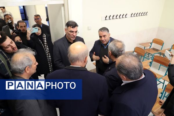 افتتاح اولین مدرسه سازگار با محیط زیست در تبریز