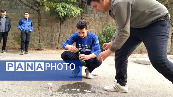 برگزاری فعالیت پژوهشی دانش‌آموزان دبیرستان نمونه دولتی معلم ساوجبلاغ