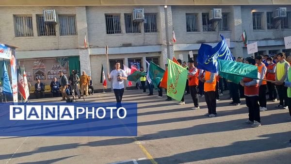 افتتاحیه المپیاد ورزشی درون مدرسه ای در دبیرستان سروش شاهد منطقه ۱۶