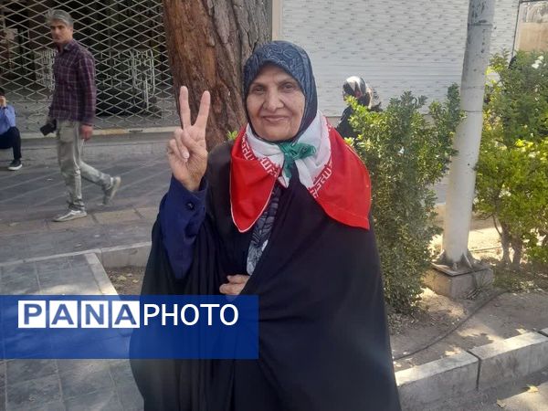 راهپیمایی جمعه خشم و نصر در نیشابور 