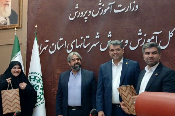 حضور دانش‌آموزان پانا ری دو در نشست صمیمی با مدیر عامل خبرگزاری پانا 