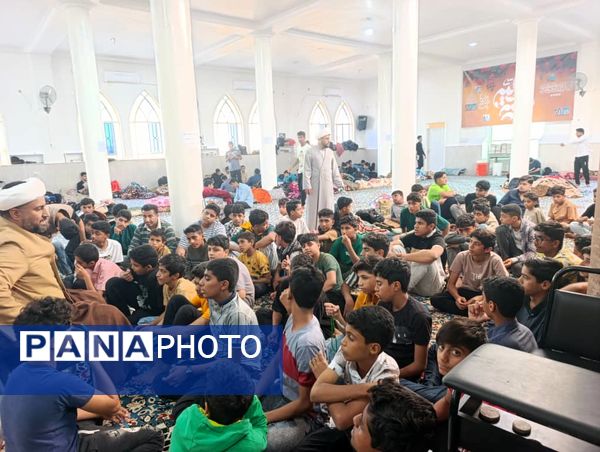 مراسم اعتکاف دانش‌آموزی در مسجد نور سندرک