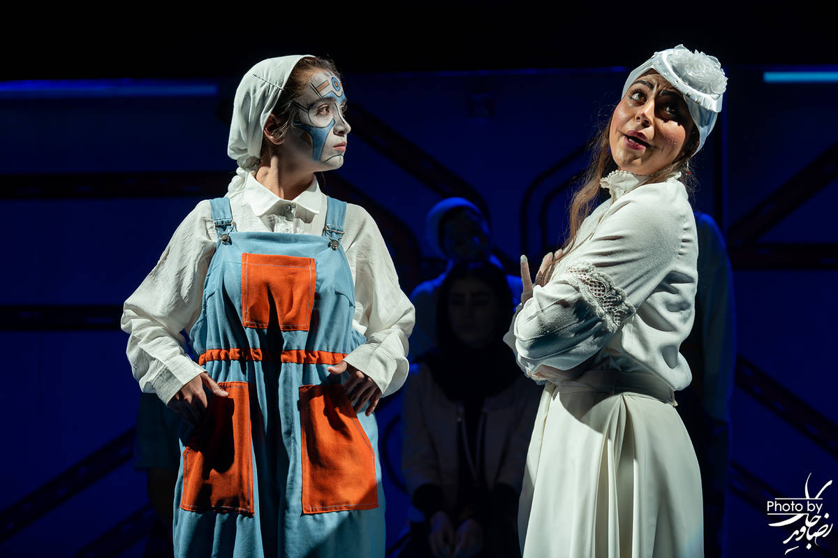 روزمرگی نسل جوان سطحی شده؛ تئاتر تنها جایی است که می‌توانم خود واقعی‌ام باشم