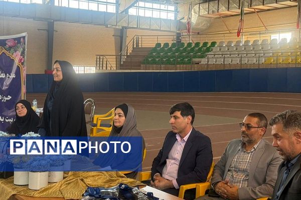 رقابت دبیران تربیت بدنی شهرستانهای تهران جهت راه یابی به مسابقات کشوری در ملارد 