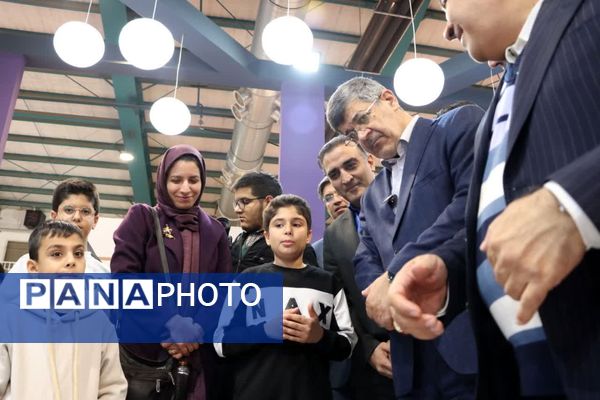 دوازدهمین نمایشگاه دستاوردهای پژوهش، فناوری و فن‌بازار در یزد آغاز به کار کرد