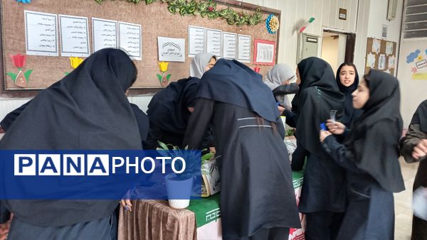 انتخابات شورای دانش آموزی در دبیرستان دخترانه سروقد