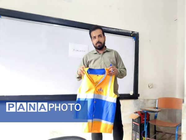 اجرای طرح همیار گاز در دبستان شهید پسندیده فدافن گامی نو برای فرهنگ‌سازی ایمنی 