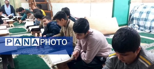 مسجد صاحب‌الزمان فدافن صحنه‌ی شکوفایی معنویت نوجوانان در آیین اعتکاف