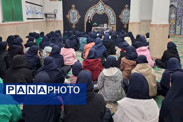 در سوگ مادرِ وفا