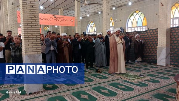 ندای آزادی مردم فلسطین در نماز جمعه این هفته حاجی‌آباد طنین انداز شد