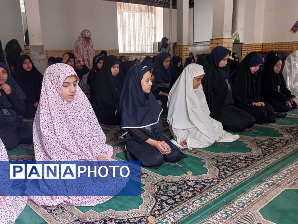 زنگ نیایش همراه با بهار علم و دانش در مدرسه شهید جواهری دو