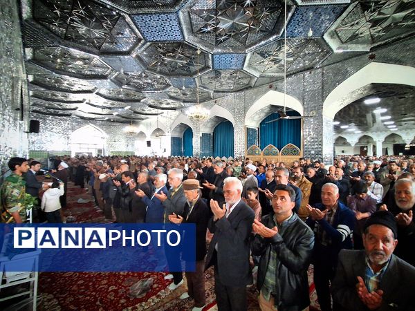 نماز عبادی سیاسی جمعه در کاشمر 