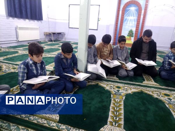 دومین جلسه گفتمان دینی  دبستان پسرانه فضیلت