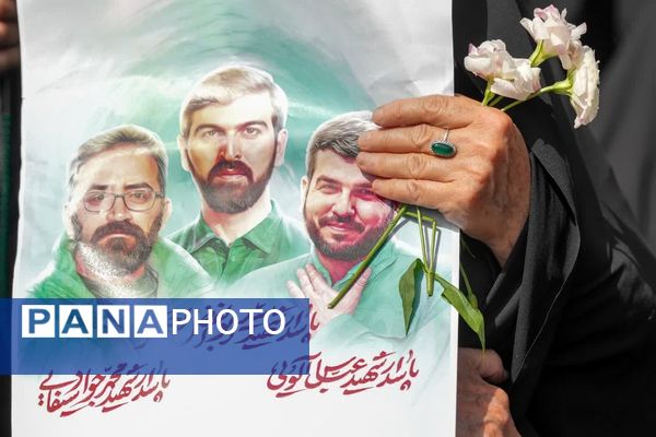 تشییع با شکوه شهدای مقاومت در دارالمؤمنین کاشان