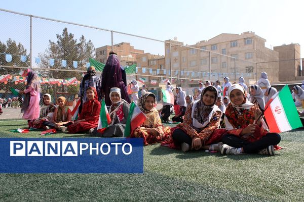 برگزاری المپیاد ورزشی درون مدرسه‌ای در بهارستان‌دو