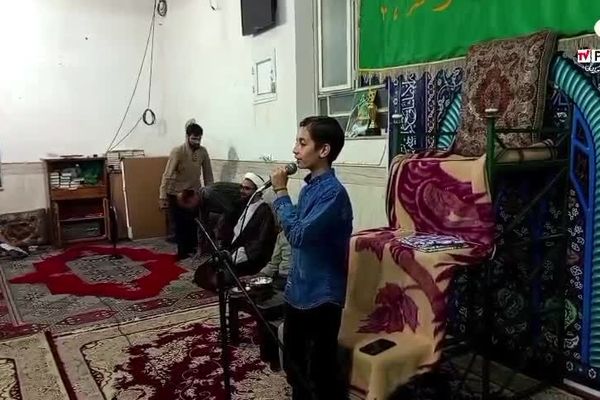 تقدیر از نوجوانان فعال مسجد امام حسن عسکری (ع) شهرستان زارچ