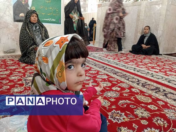 حضور پرشور کودکان در جشن میلاد حضرت محمد (ص) و امام صادق (ع)