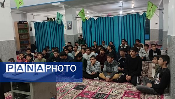 برگزاری مراسم معنوی اعتکاف در شهر پاتاوه 