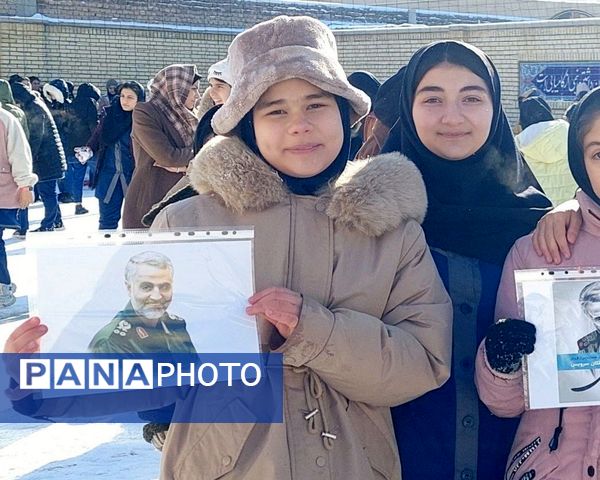 نمایش بصیرت در روز برفی