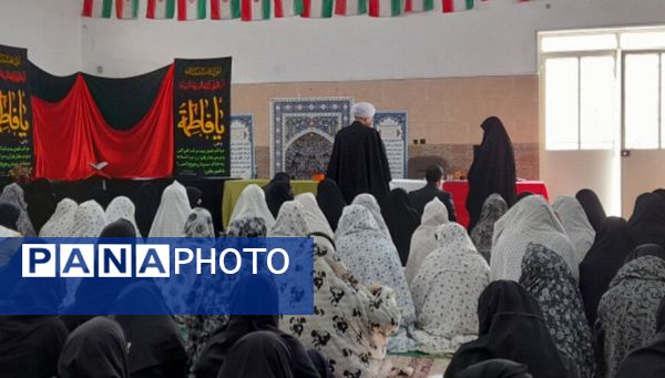 برگزاری تریبون آزاد در آموزشگاه مرحوم پاکدل خلیل آباد