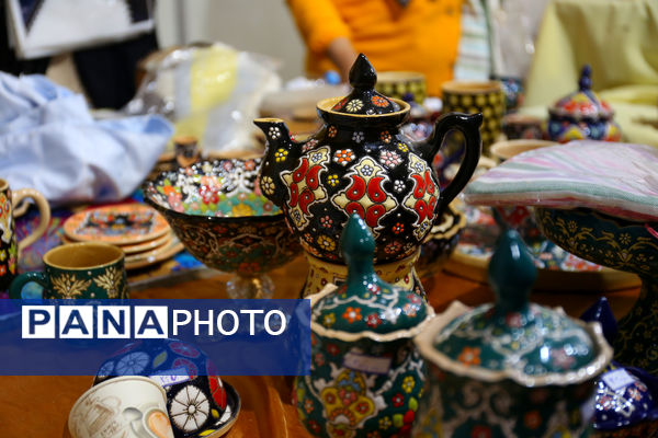یازدهمین نمایشگاه ملی صنایع‌دستی و سومین نمایشگاه بین‌المللی گردشگری تبریز