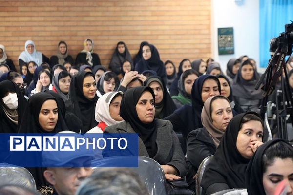 افتتاح ۷۰ کلاس درس بازسازی‌شده و راه‌اندازی دبیرستان دخترانه «میهن» در اسلامشهر