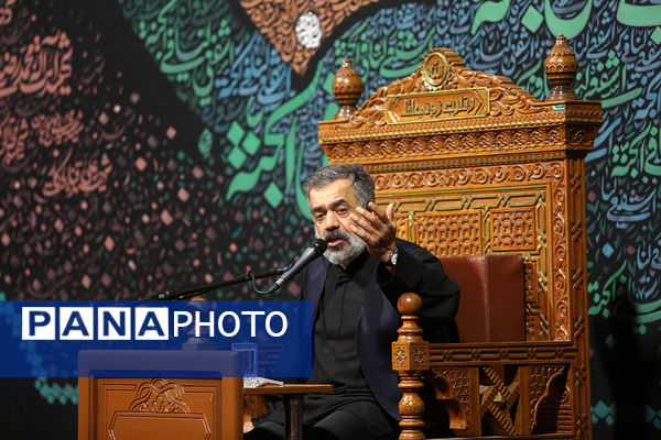 آیین شمعدان‌گردانی و خطبه خوانی شام رحلت حضرت معصومه(س)