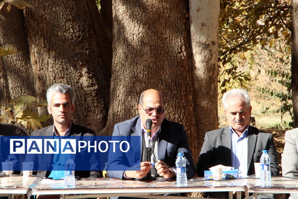 نشست خبری ششمین جشنواره قرمه مهریز در باغ جهانی پهلوان پور