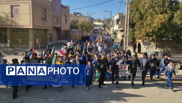 شوراب صغیر میزبان راهپیمایی باشکوه ۱۳ آبان و بزرگداشت روز دانش‌آموز