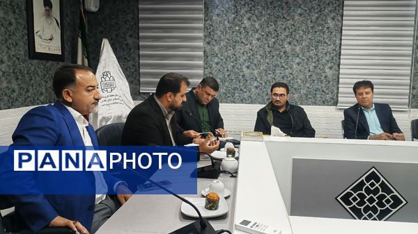 رونمایی از دو اثر جدید قاسم بدره در آیین «شب شعر برای ایران»