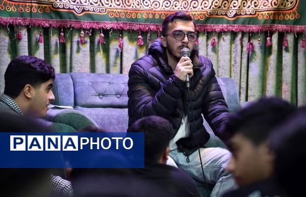 اعتکاف دانش آموزی در استان گلستان