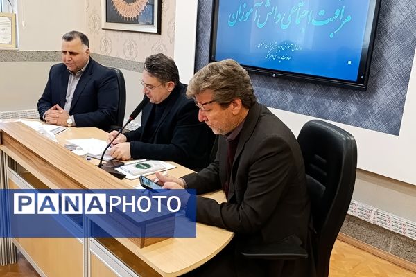 اهمیت برگزاری نماز و اجرای طرح نماد در مدارس