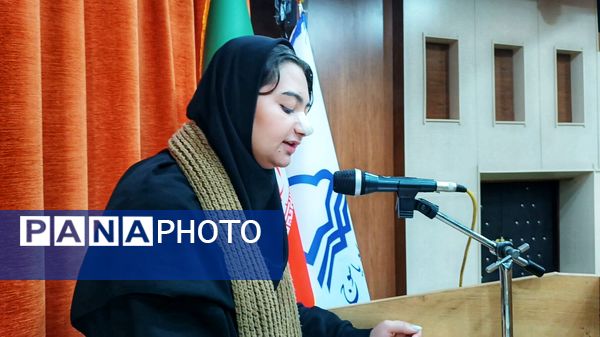 برگزاری محفل شعر در دانشگاه یاسوج