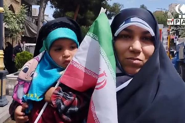 ایران حرم است و ما مدافعین این حرم هستیم