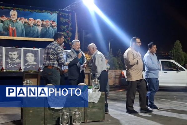 بزرگداشت مقام شهدای دفاع مقدس در آخرین روز هفته دفاع مقدس