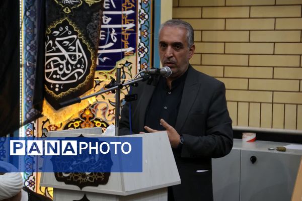 حضور مسئولان استان در مسجد المصطفی شهرک شهید مدنی همدان
