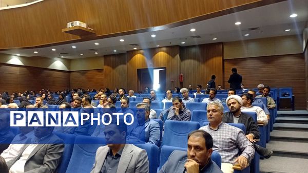 گردهمایی توانمندسازی مدیران مدارس شهرستان سمنان
