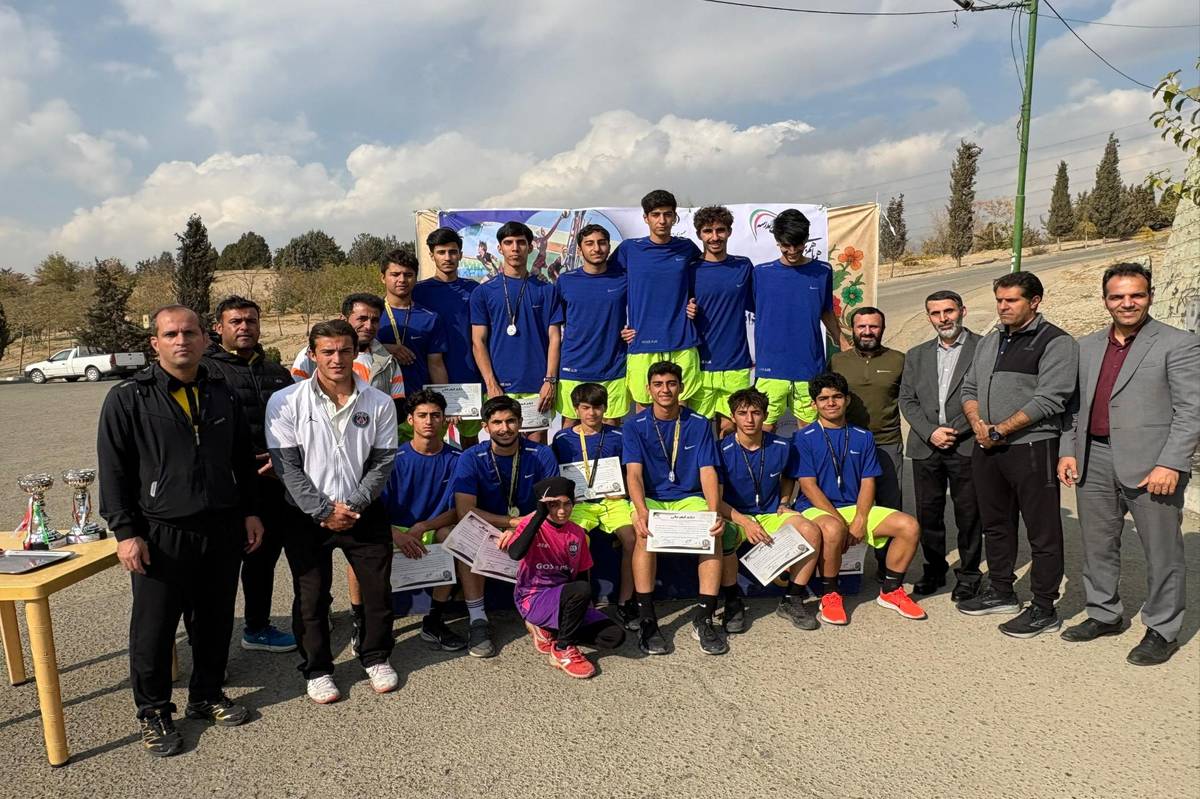 صحرانوردان منطقه ۵ بر سکوی نایب‌قهرمانی ایستادند